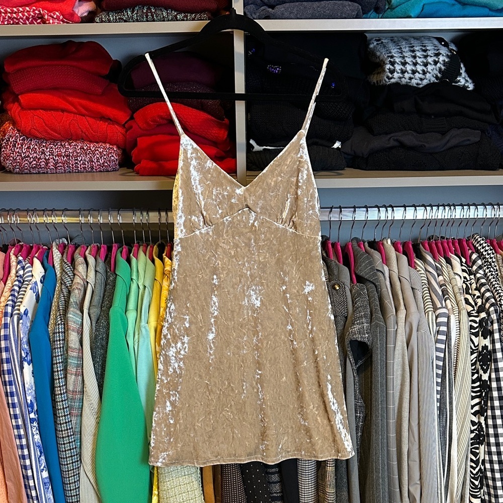 Urban Outfitters taupe adjustable strap v neck velour mini dress size SP